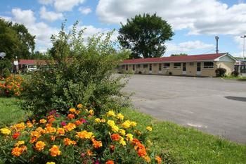 Country & By Radisson, Belleville, On Hotel