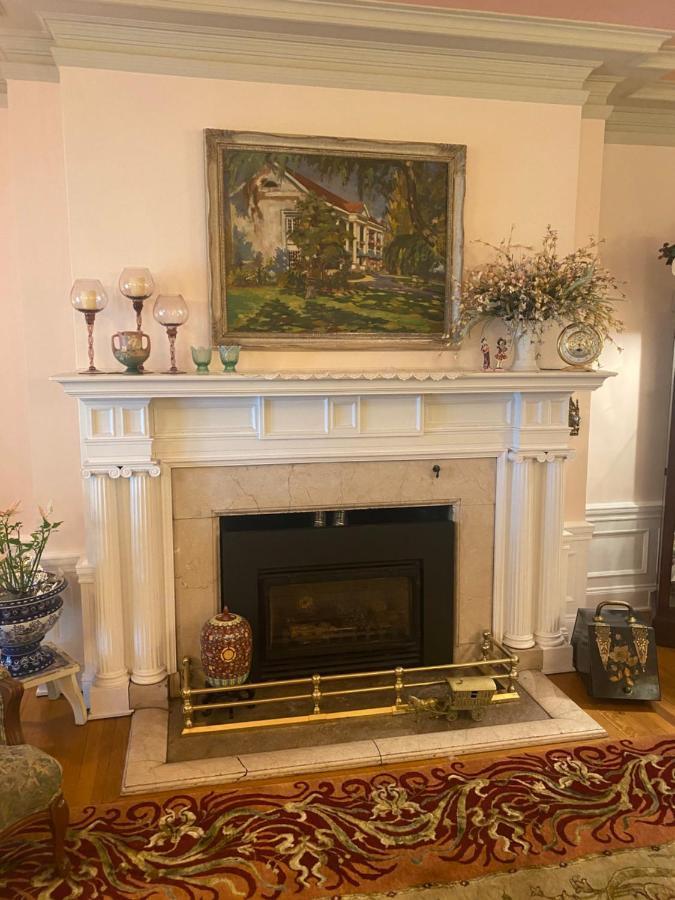 Montrose Bed & Breakfast