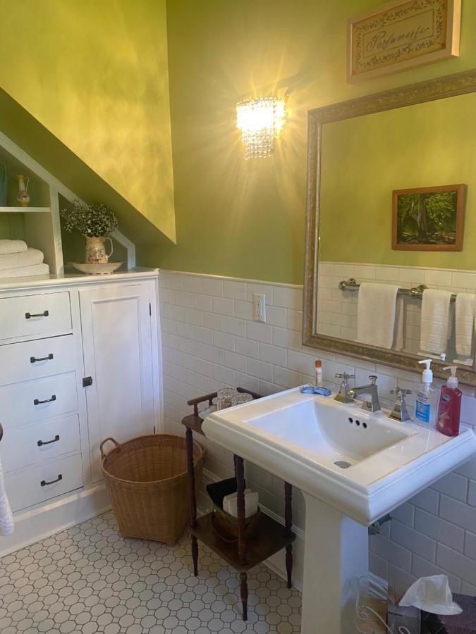 Bed & Breakfast Montrose 4*