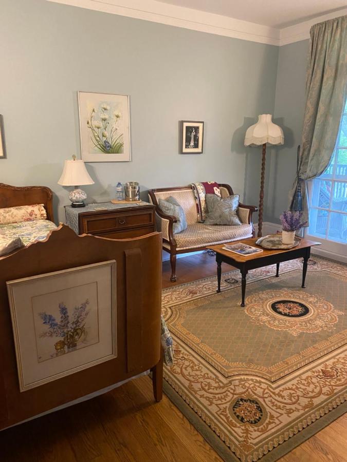 Bed & Breakfast Montrose Belleville