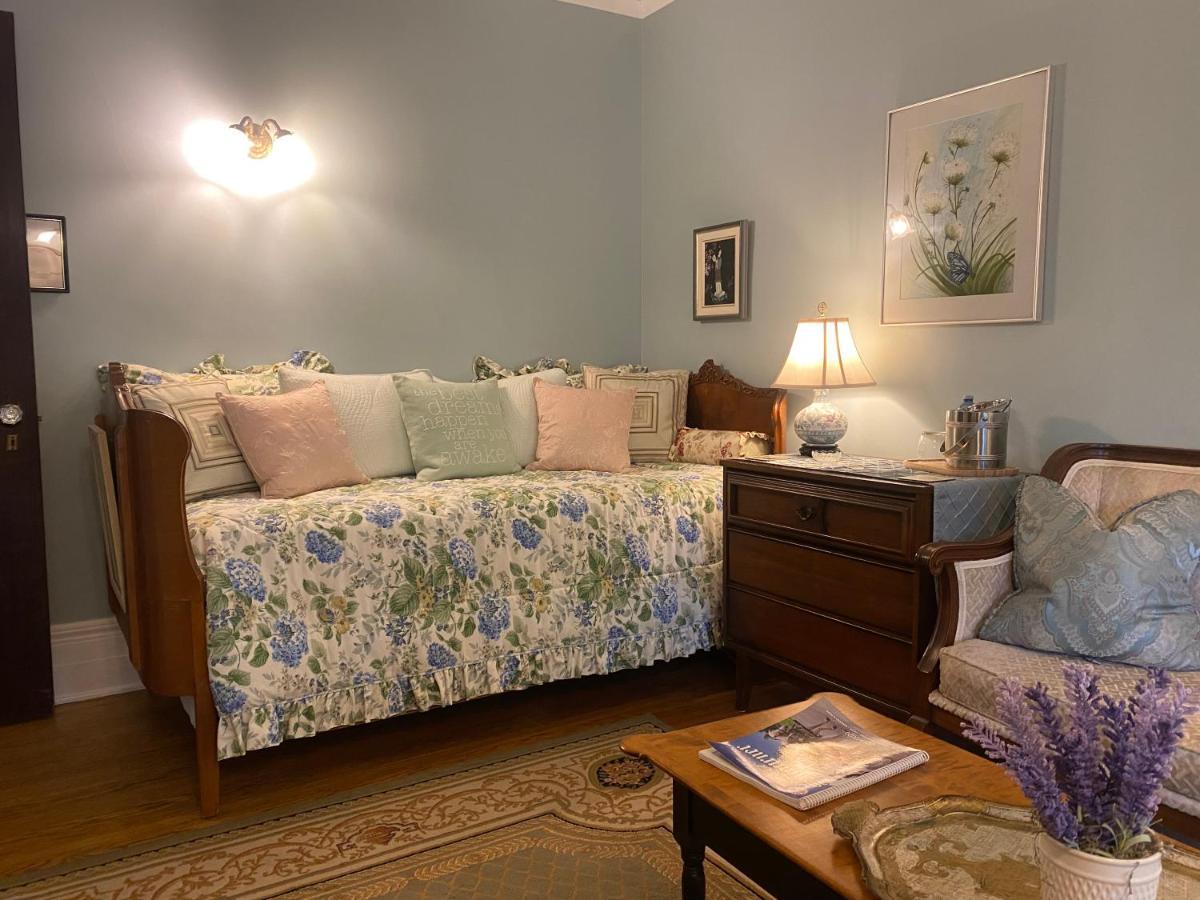 Montrose Bed & Breakfast 4*