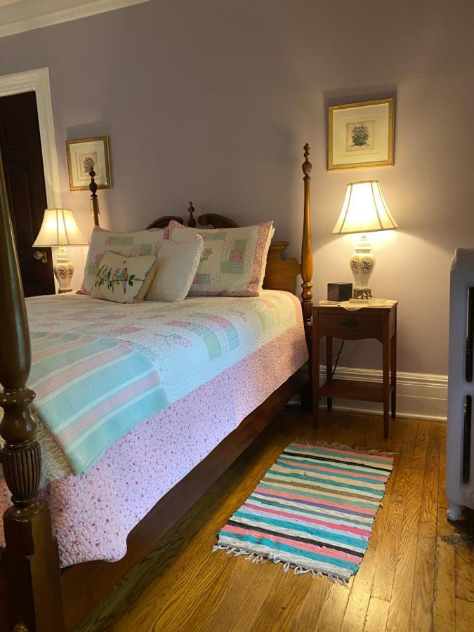 Bed & Breakfast Montrose Belleville