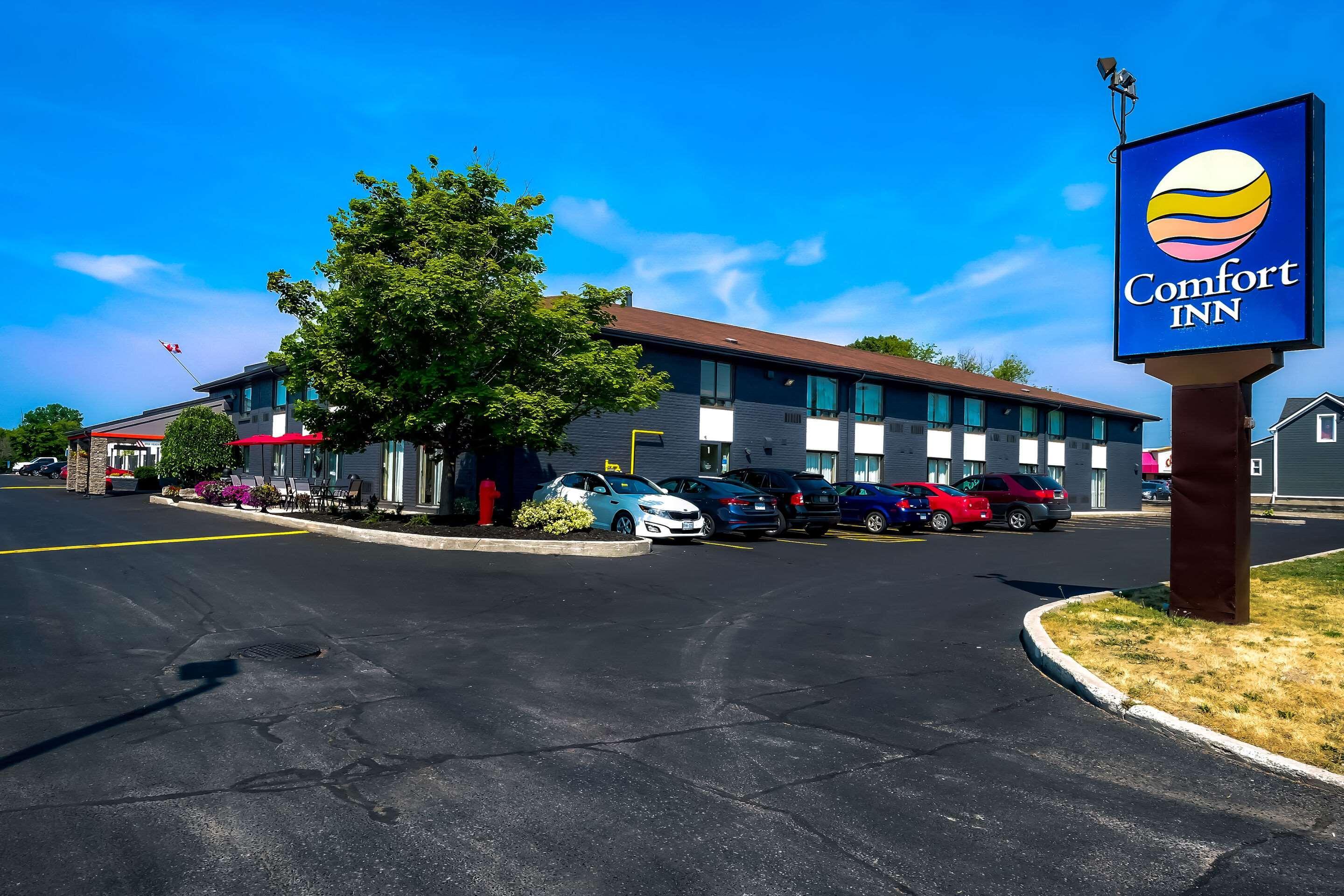 Comfort Inn 2*