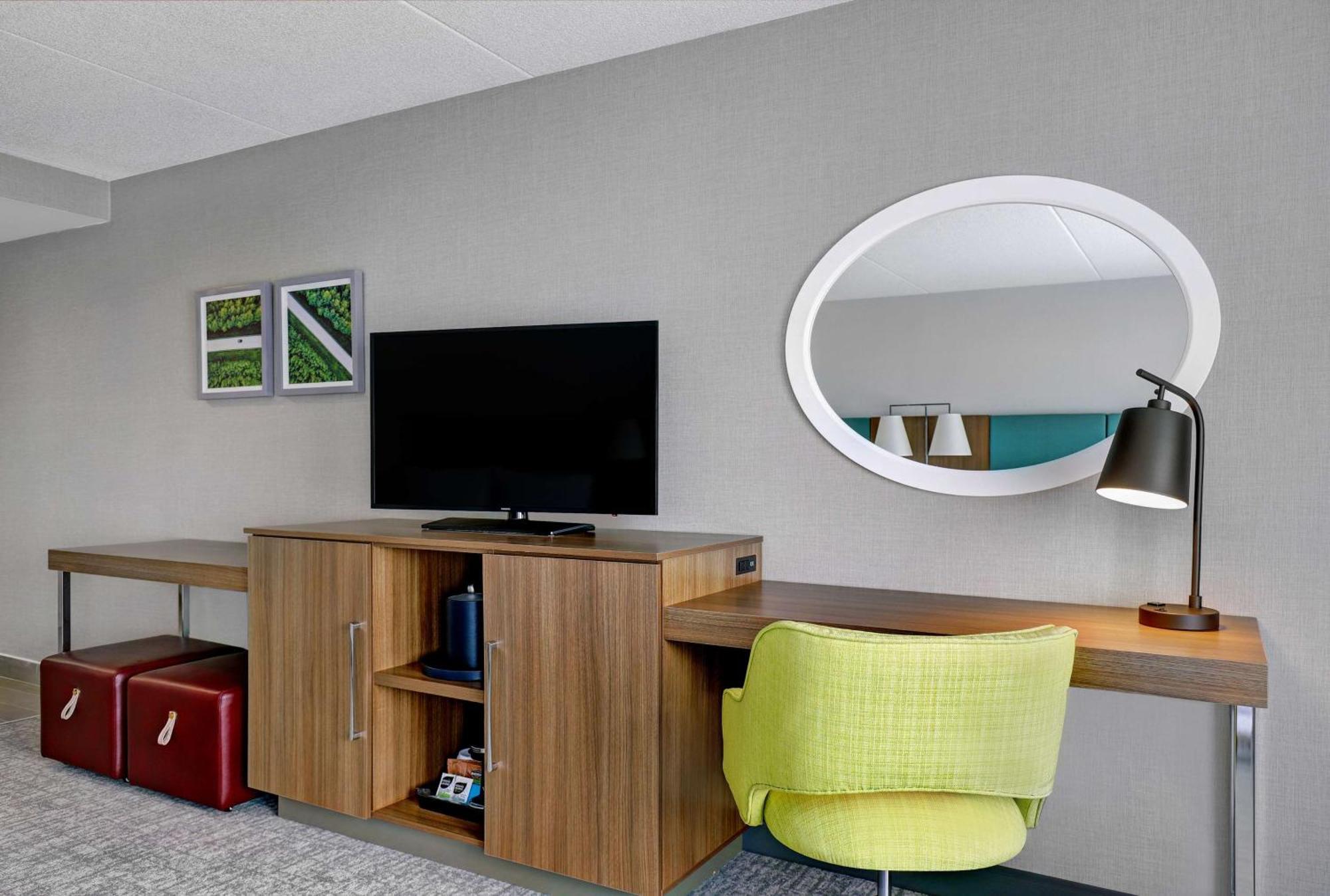 Hampton & Hotel 3*