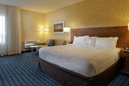 Fairfield & By Marriott 3* Belleville